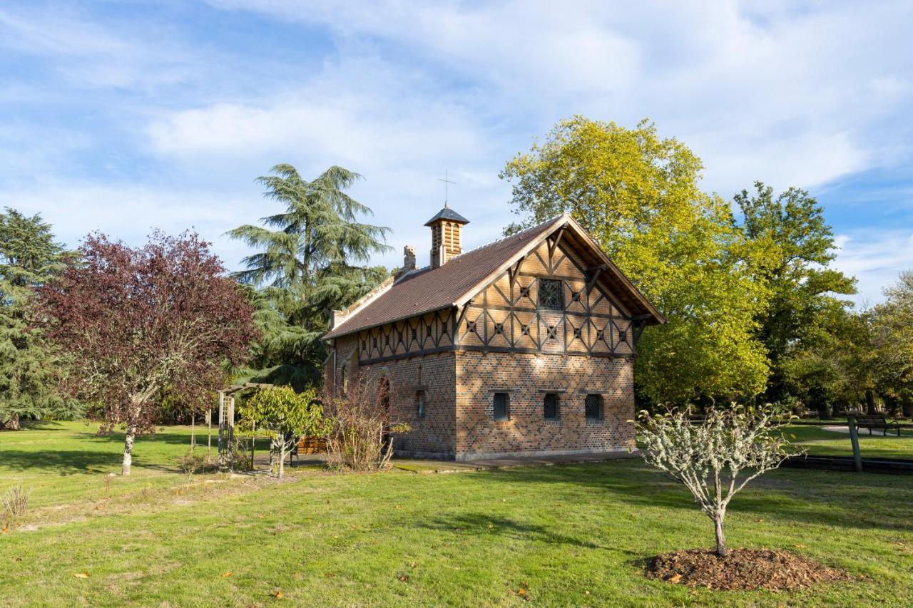 Domaine De Mont-Evray Hotel Nouan-le-Fuzelier ภายนอก รูปภาพ